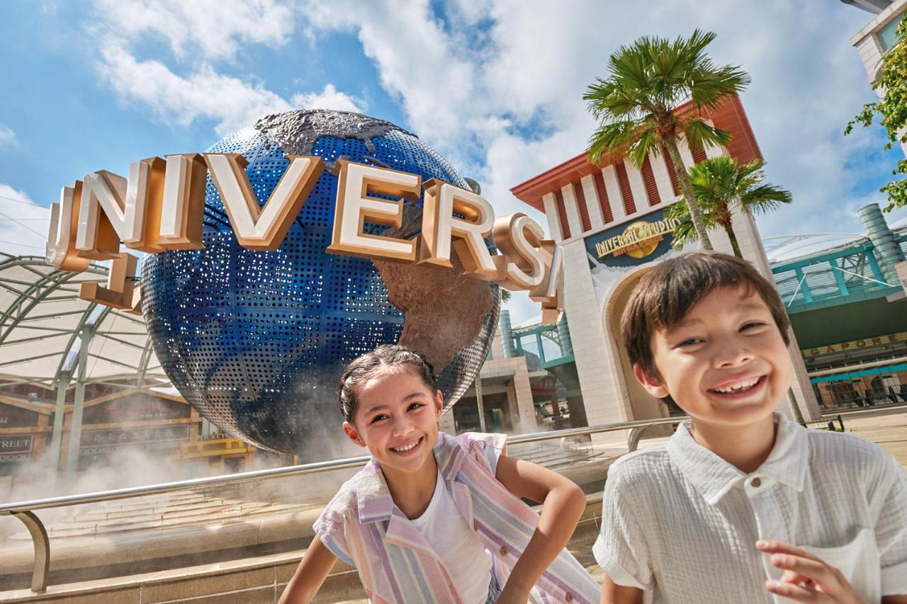 Resorts World Sentosa - Hotel Singapore Exterior photo Universal Studios Singapore