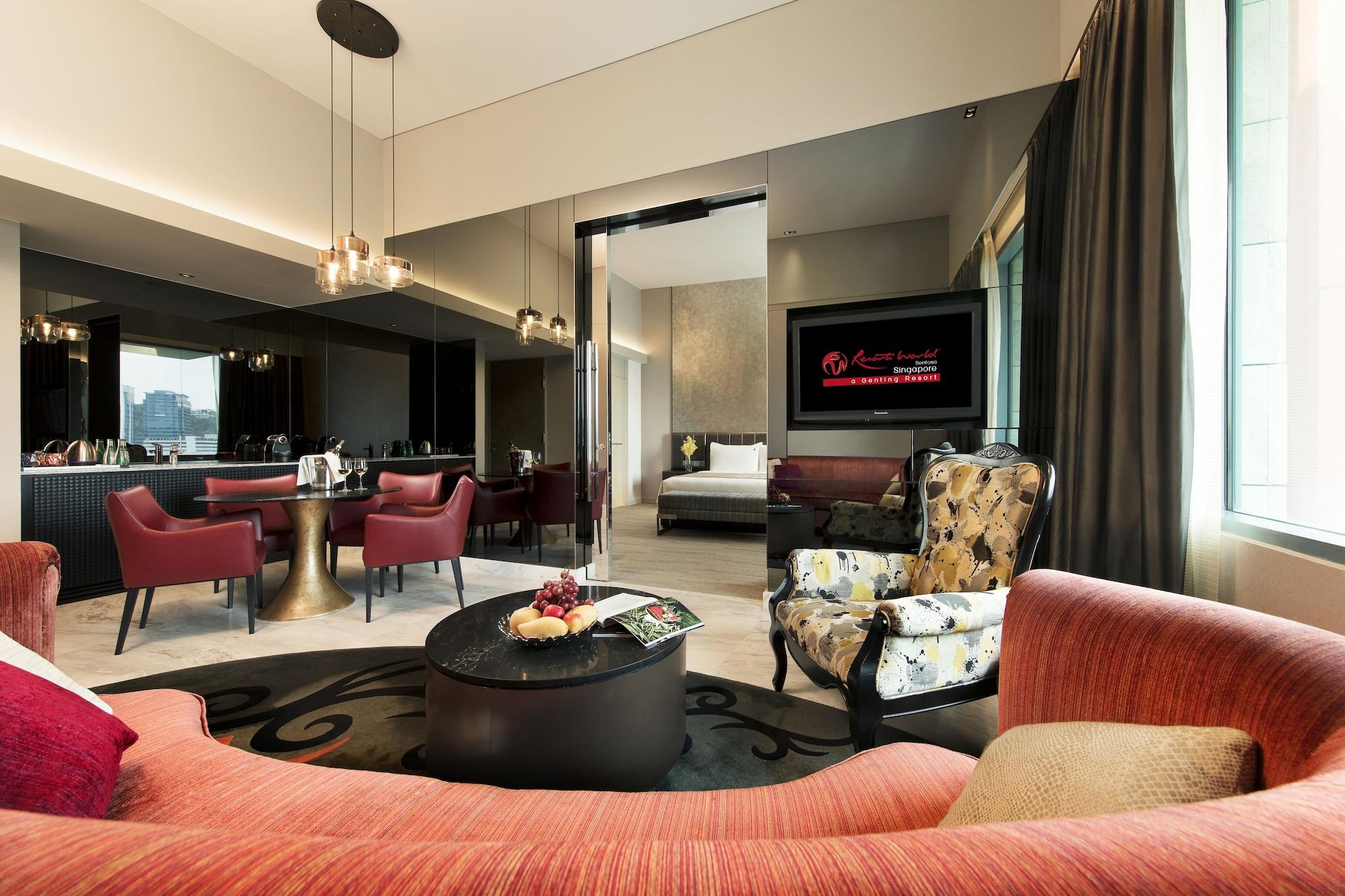 Resorts World Sentosa - Hotel Singapore Exterior photo Suite